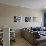 With Sea View In 227 아파트