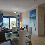 아파트 With Sea View In 227