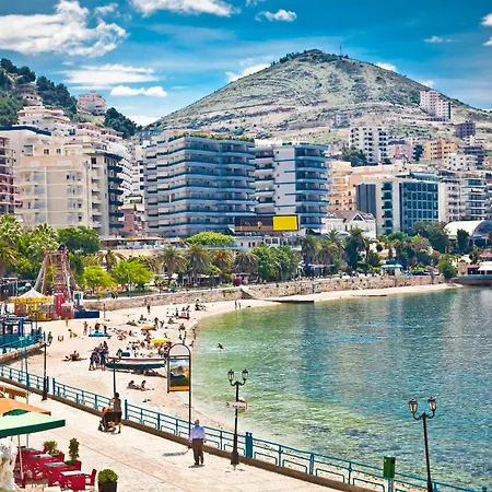 With Sea View In 227 아파트 Sarandë
