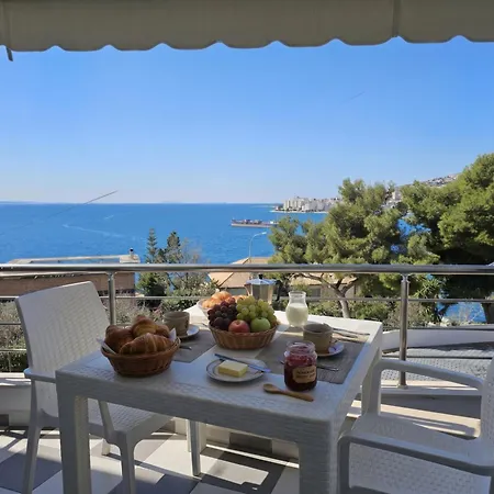 아파트 With Sea View In 227 Sarandë