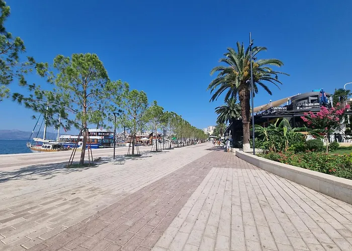 With Sea View In 227